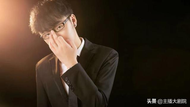 网红晨曦51秒视频爆料抖音晨曦姐姐最近怎么了-第2张图片-翡翠网 网红晨曦51秒视频爆料抖音晨曦姐姐最近怎么了-第2张图片-翡翠网