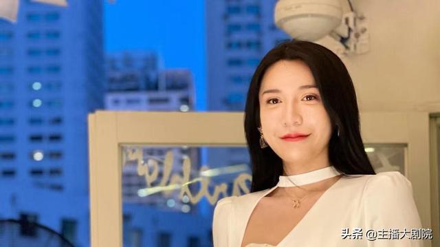 网红晨曦51秒视频爆料抖音晨曦姐姐最近怎么了-第3张图片-翡翠网 网红晨曦51秒视频爆料抖音晨曦姐姐最近怎么了-第3张图片-翡翠网