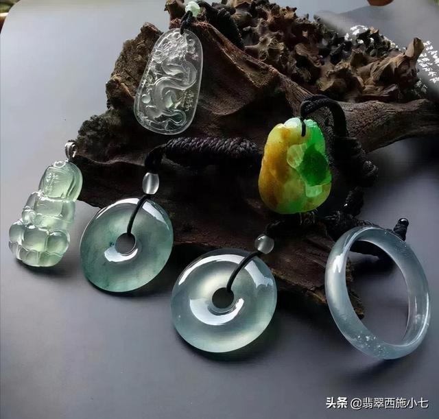 翡翠入门知识,翡翠价格评价-第3张图片-翡翠网 翡翠入门知识,翡翠价格评价-第3张图片-翡翠网