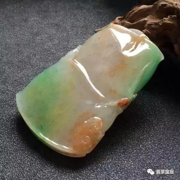 三色翡翠的价格,黄绿紫三色翡翠-第4张图片-翡翠网 三色翡翠的价格,黄绿紫三色翡翠-第4张图片-翡翠网