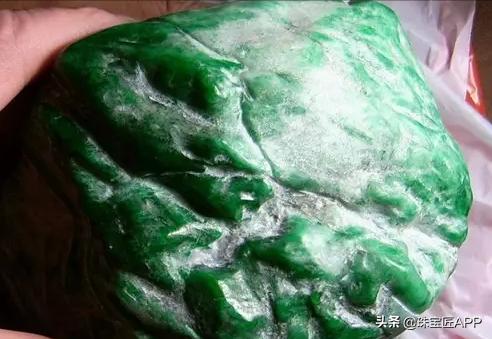 翡翠干青铁龙生价格图片,干青翡翠价格查询-第19张图片-翡翠网 翡翠干青铁龙生价格图片,干青翡翠价格查询-第19张图片-翡翠网