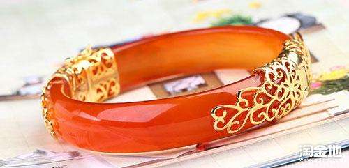 翡翠手镯怎么挑,翡翠手镯破口了修复-第2张图片-翡翠网 翡翠手镯怎么挑,翡翠手镯破口了修复-第2张图片-翡翠网