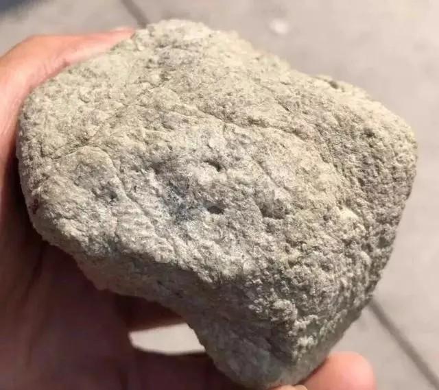 一万以下的摩托车推荐一万以下的翡翠原石-第1张图片-翡翠网 一万以下的摩托车推荐一万以下的翡翠原石-第1张图片-翡翠网