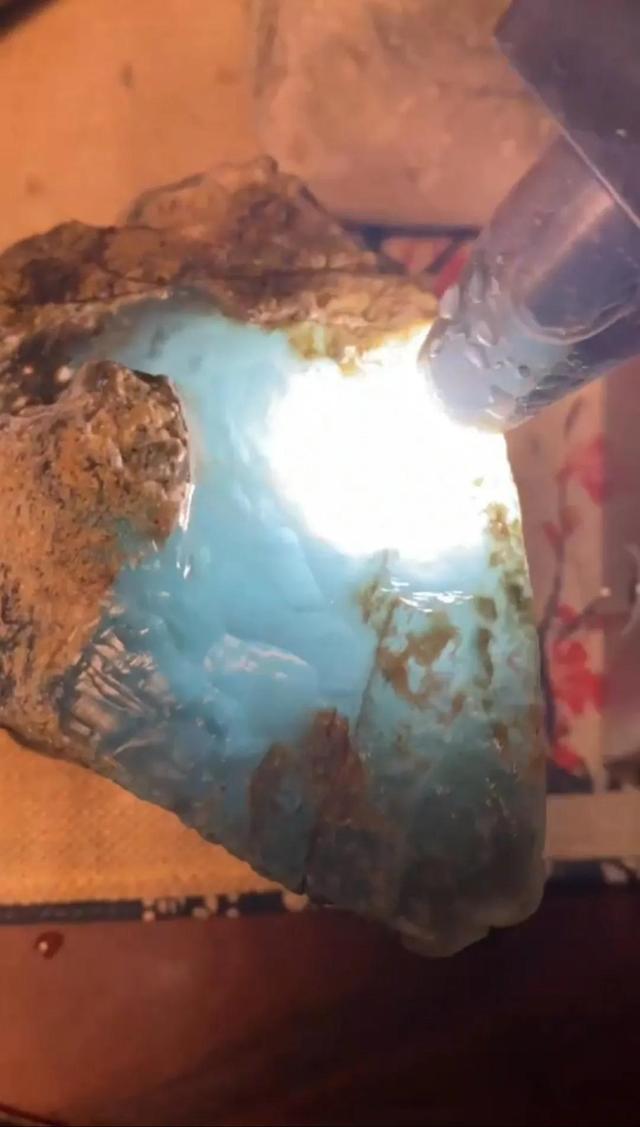 学习通翡翠的基础知识的简单介绍-第2张图片-翡翠网 学习通翡翠的基础知识的简单介绍-第2张图片-翡翠网