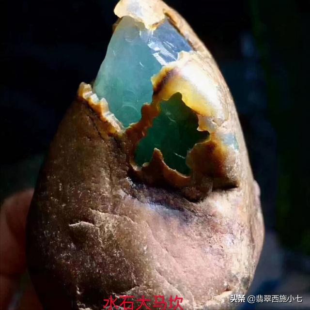 广东有翡翠原石吗河边能捡到翡翠原石-第1张图片-翡翠网 广东有翡翠原石吗河边能捡到翡翠原石-第1张图片-翡翠网