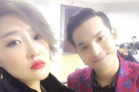 2011春晚翡翠知识玻璃种翡翠知识讲解-第22张图片-翡翠网 2011春晚翡翠知识玻璃种翡翠知识讲解-第22张图片-翡翠网