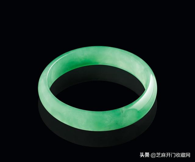 缅甸翡翠手镯大小规格名称翡翠玉镯价格-第3张图片-翡翠网 缅甸翡翠手镯大小规格名称翡翠玉镯价格-第3张图片-翡翠网
