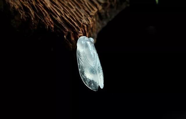 冰清玉洁的同义词,冰清玉洁翡翠原石-第7张图片-翡翠网 冰清玉洁的同义词,冰清玉洁翡翠原石-第7张图片-翡翠网