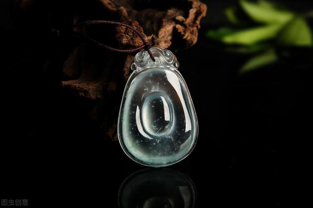 翡翠原石出货颜色没出货翡翠原石-第3张图片-翡翠网 翡翠原石出货颜色没出货翡翠原石-第3张图片-翡翠网