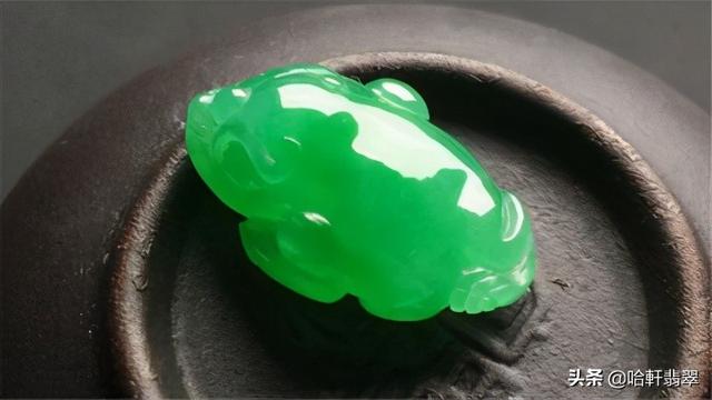 翡翠壁虎手镯翡翠手镯有裂纹怎么办-第8张图片-翡翠网 翡翠壁虎手镯翡翠手镯有裂纹怎么办-第8张图片-翡翠网