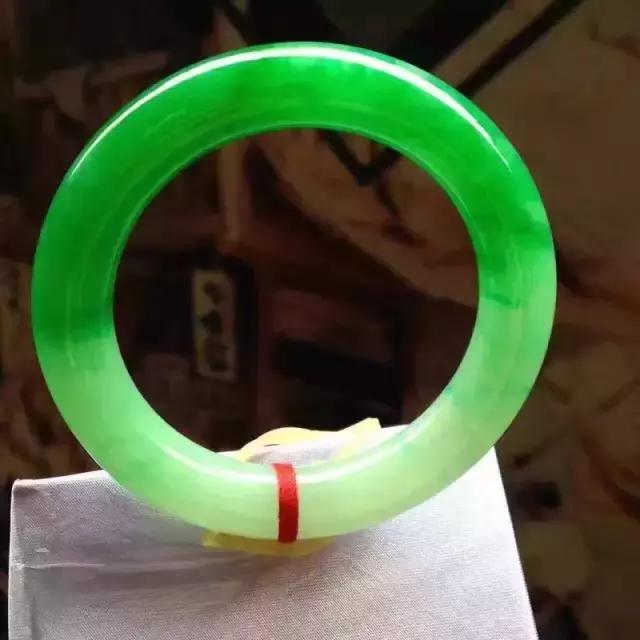 包含翡翠原石染色怎么处理的词条-第7张图片-翡翠网 包含翡翠原石染色怎么处理的词条-第7张图片-翡翠网