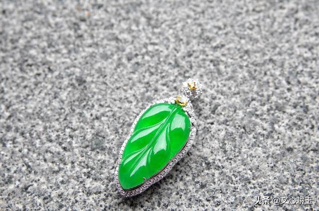 翡翠耳坠图片冰种福豆翡翠耳坠价格-第23张图片-翡翠网 翡翠耳坠图片冰种福豆翡翠耳坠价格-第23张图片-翡翠网