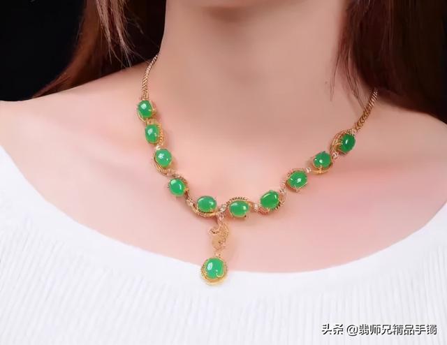 翡翠知识介绍公众号,歌诗达翡翠海岸号-第14张图片-翡翠网 翡翠知识介绍公众号,歌诗达翡翠海岸号-第14张图片-翡翠网