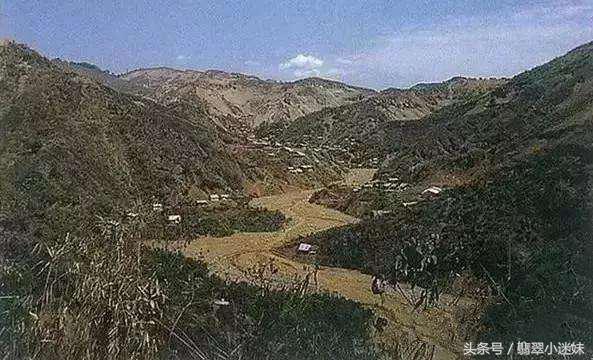 翡翠毛料公盘,木那满色翡翠原石公盘-第8张图片-翡翠网 翡翠毛料公盘,木那满色翡翠原石公盘-第8张图片-翡翠网