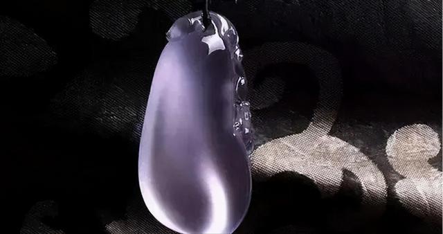 翡翠原石真有那么贵吗中国河里有翡翠原石吗-第5张图片-翡翠网 翡翠原石真有那么贵吗中国河里有翡翠原石吗-第5张图片-翡翠网