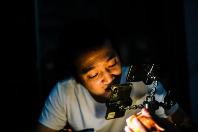 冰种翡翠原石翡翠原石什么是原生矿渣-第25张图片-翡翠网 冰种翡翠原石翡翠原石什么是原生矿渣-第25张图片-翡翠网