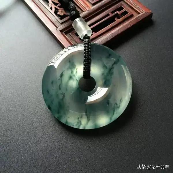 关于翡翠知识图解的信息-第1张图片-翡翠网 关于翡翠知识图解的信息-第1张图片-翡翠网