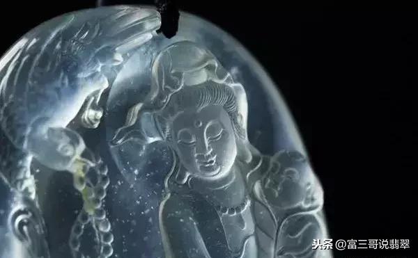 关于翡翠观音知识的信息-第2张图片-翡翠网 关于翡翠观音知识的信息-第2张图片-翡翠网