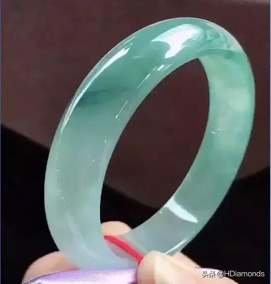 a货翡翠什么价位a货糯种翡翠手镯价格-第12张图片-翡翠网 a货翡翠什么价位a货糯种翡翠手镯价格-第12张图片-翡翠网