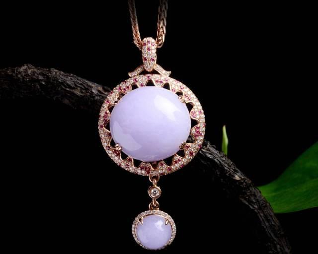 冰糯种手镯在什么价位,老坑冰糯种翡翠手镯中黄翡-第24张图片-翡翠网 冰糯种手镯在什么价位,老坑冰糯种翡翠手镯中黄翡-第24张图片-翡翠网