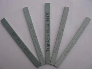 冰种翡翠价格切翡翠原石横机-第6张图片-翡翠网 冰种翡翠价格切翡翠原石横机-第6张图片-翡翠网