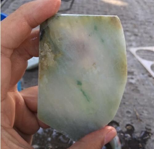 豆种翡翠原石切面翡翠豆种图片欣赏-第1张图片-翡翠网 豆种翡翠原石切面翡翠豆种图片欣赏-第1张图片-翡翠网