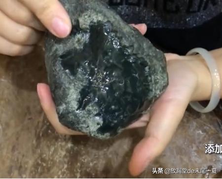 关于白冰翡翠原石1公斤市场价多少钱的信息-第2张图片-翡翠网 关于白冰翡翠原石1公斤市场价多少钱的信息-第2张图片-翡翠网