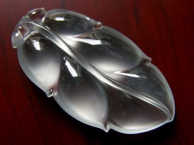 浅灰绿色翡翠a货手镯多少钱翡翠镯子的价位-第6张图片-翡翠网 浅灰绿色翡翠a货手镯多少钱翡翠镯子的价位-第6张图片-翡翠网