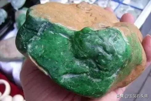 包含做假翡翠原石的词条-第6张图片-翡翠网 包含做假翡翠原石的词条-第6张图片-翡翠网