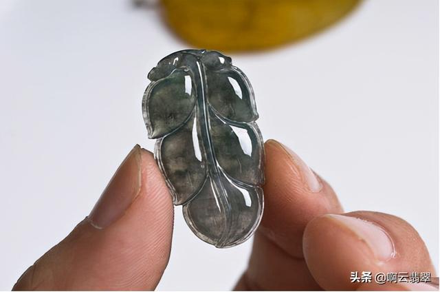 和田墨玉透光吗翡翠墨玉原石-第2张图片-翡翠网 和田墨玉透光吗翡翠墨玉原石-第2张图片-翡翠网