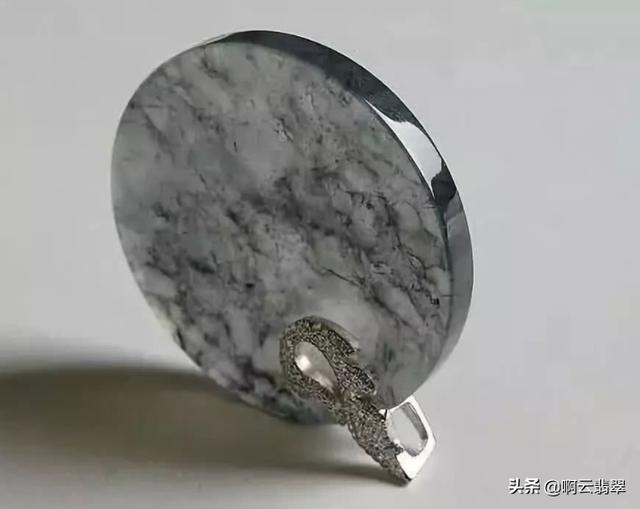 和田墨玉透光吗翡翠墨玉原石-第3张图片-翡翠网 和田墨玉透光吗翡翠墨玉原石-第3张图片-翡翠网