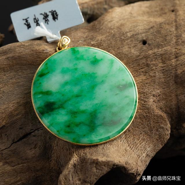 a货糯种翡翠价格翡翠糯种挂件多少钱-第3张图片-翡翠网 a货糯种翡翠价格翡翠糯种挂件多少钱-第3张图片-翡翠网