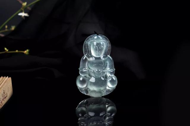 翡翠原石的价位如何定价翡翠价格-第8张图片-翡翠网 翡翠原石的价位如何定价翡翠价格-第8张图片-翡翠网