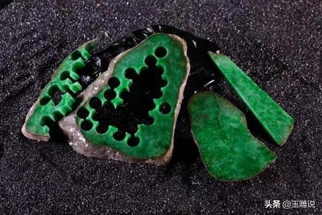 镯心雕刻图案翡翠手镯芯料车珠子合适吗-第5张图片-翡翠网 镯心雕刻图案翡翠手镯芯料车珠子合适吗-第5张图片-翡翠网