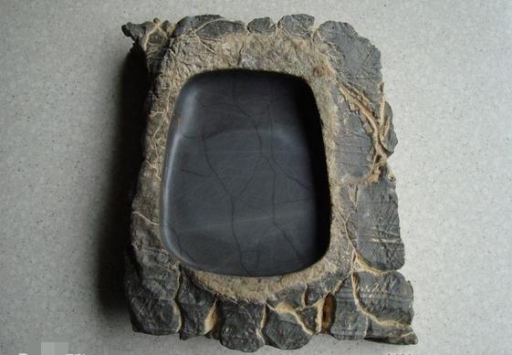 绀青翡翠价格,翡翠原石的价位-第5张图片-翡翠网 绀青翡翠价格,翡翠原石的价位-第5张图片-翡翠网