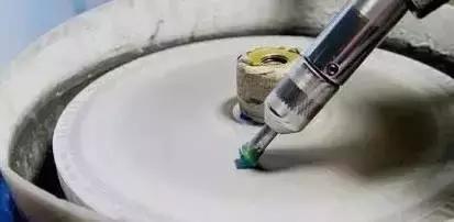 啤酒瓶底祖母绿啤酒瓶底翡翠价格-第7张图片-翡翠网 啤酒瓶底祖母绿啤酒瓶底翡翠价格-第7张图片-翡翠网