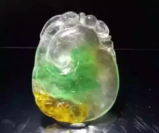 啤酒瓶底祖母绿啤酒瓶底翡翠价格-第14张图片-翡翠网 啤酒瓶底祖母绿啤酒瓶底翡翠价格-第14张图片-翡翠网