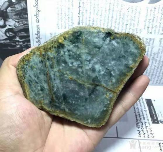 糯米翡翠原石冰种翡翠原石-第5张图片-翡翠网 糯米翡翠原石冰种翡翠原石-第5张图片-翡翠网