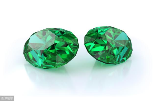 翡翠手镯要用水泡吗玉手镯可以用水泡吗-第3张图片-翡翠网 翡翠手镯要用水泡吗玉手镯可以用水泡吗-第3张图片-翡翠网