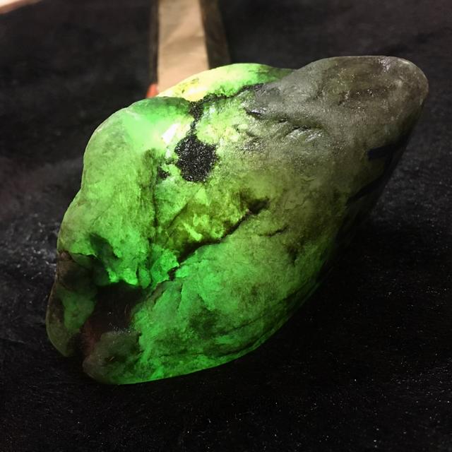 包含罗小强翡翠知识的词条-第1张图片-翡翠网 包含罗小强翡翠知识的词条-第1张图片-翡翠网