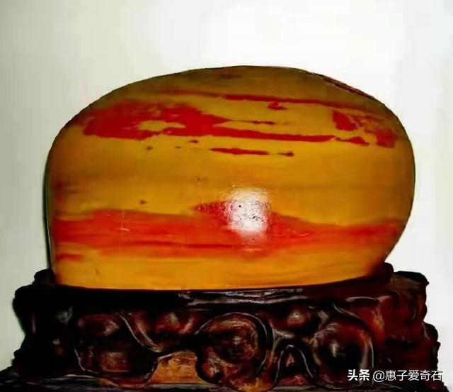 铜陵鉴定翡翠的地方铜陵翡翠原石蓝色-第8张图片-翡翠网 铜陵鉴定翡翠的地方铜陵翡翠原石蓝色-第8张图片-翡翠网