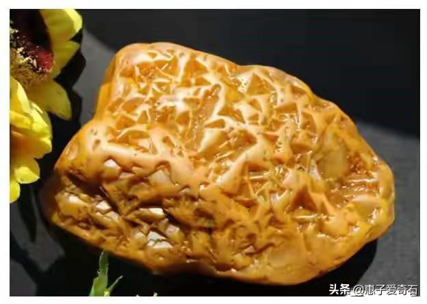 铜陵鉴定翡翠的地方铜陵翡翠原石蓝色-第24张图片-翡翠网 铜陵鉴定翡翠的地方铜陵翡翠原石蓝色-第24张图片-翡翠网