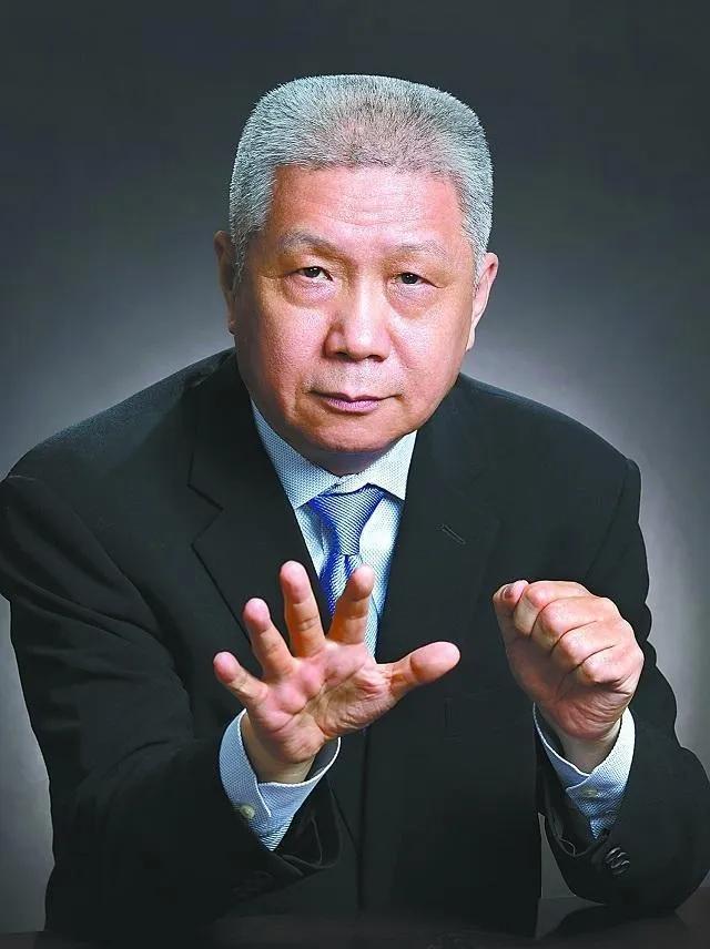 翡翠摆件雕工费,翡翠雕工价格及图片-第2张图片-翡翠网 翡翠摆件雕工费,翡翠雕工价格及图片-第2张图片-翡翠网