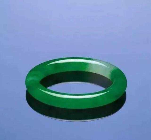 1500万翡翠手镯,1万多的翡翠手镯好吗-第9张图片-翡翠网