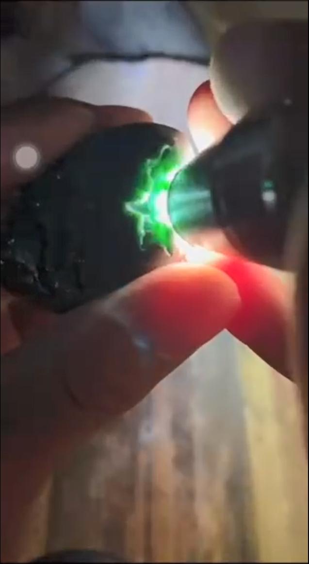 缅甸翡翠原石网,翡翠原石交易-第1张图片-翡翠网 缅甸翡翠原石网,翡翠原石交易-第1张图片-翡翠网