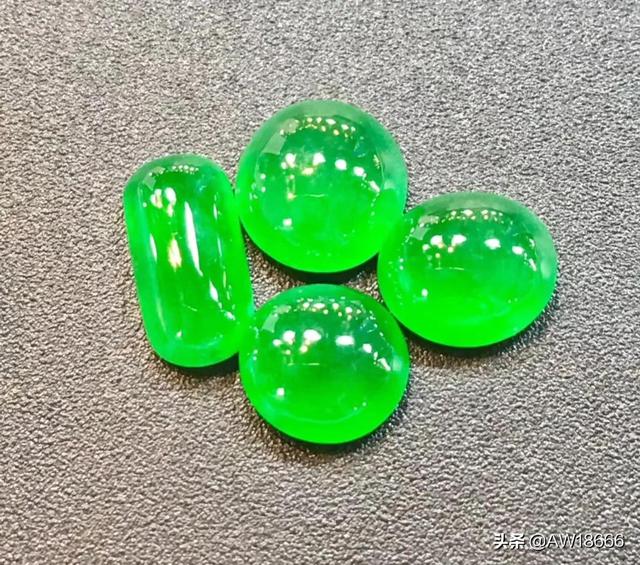 玉翡翠知识偶像,玻璃种翡翠知识讲解-第1张图片-翡翠网 玉翡翠知识偶像,玻璃种翡翠知识讲解-第1张图片-翡翠网