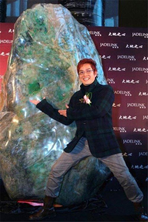 50万翡翠原石真品图片,红宝石原石鉴定-第11张图片-翡翠网 50万翡翠原石真品图片,红宝石原石鉴定-第11张图片-翡翠网