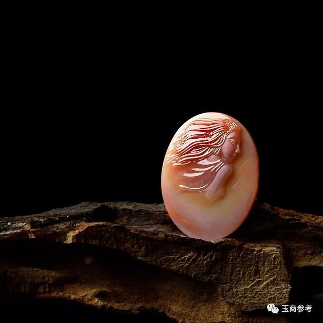 糯冰翡翠手镯美女,糯冰黄翡手镯-第20张图片-翡翠网 糯冰翡翠手镯美女,糯冰黄翡手镯-第20张图片-翡翠网