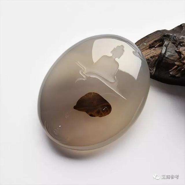 糯冰翡翠手镯美女,糯冰黄翡手镯-第34张图片-翡翠网 糯冰翡翠手镯美女,糯冰黄翡手镯-第34张图片-翡翠网