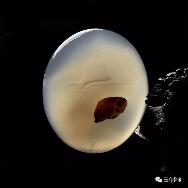 糯冰翡翠手镯美女,糯冰黄翡手镯-第35张图片-翡翠网 糯冰翡翠手镯美女,糯冰黄翡手镯-第35张图片-翡翠网